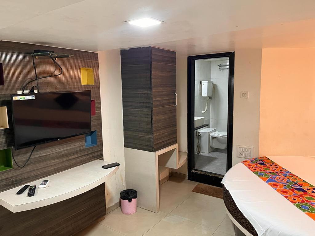 Hotel Havana Bombay Eksteriør billede